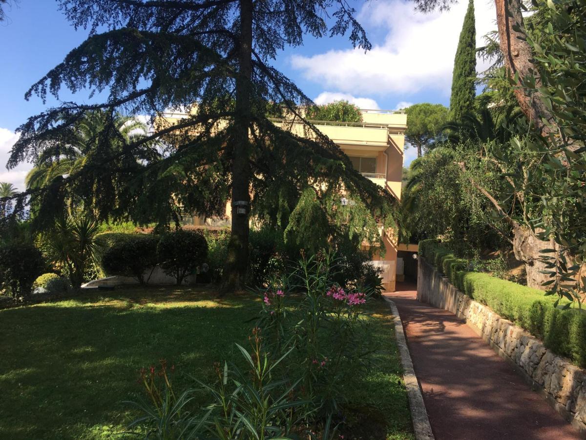 Clim Jardin Et Parking Prive -Piscine Tennis Et Park Vue Mer Grasse Esterno foto