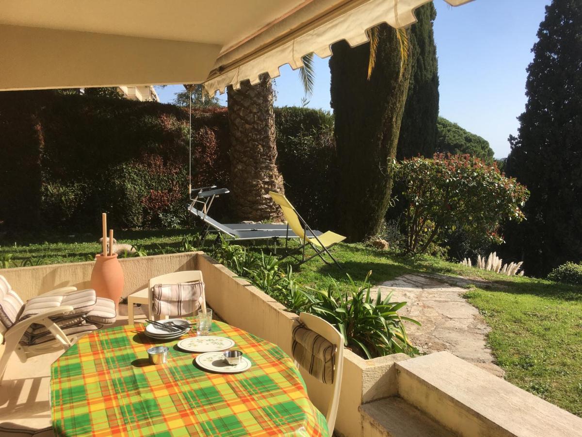 Clim Jardin Et Parking Prive -Piscine Tennis Et Park Vue Mer Grasse Esterno foto